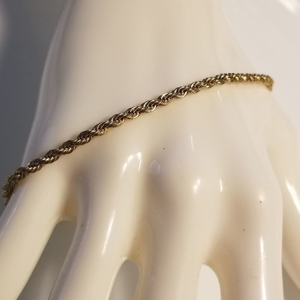 Anklet - Picture 1 of 7